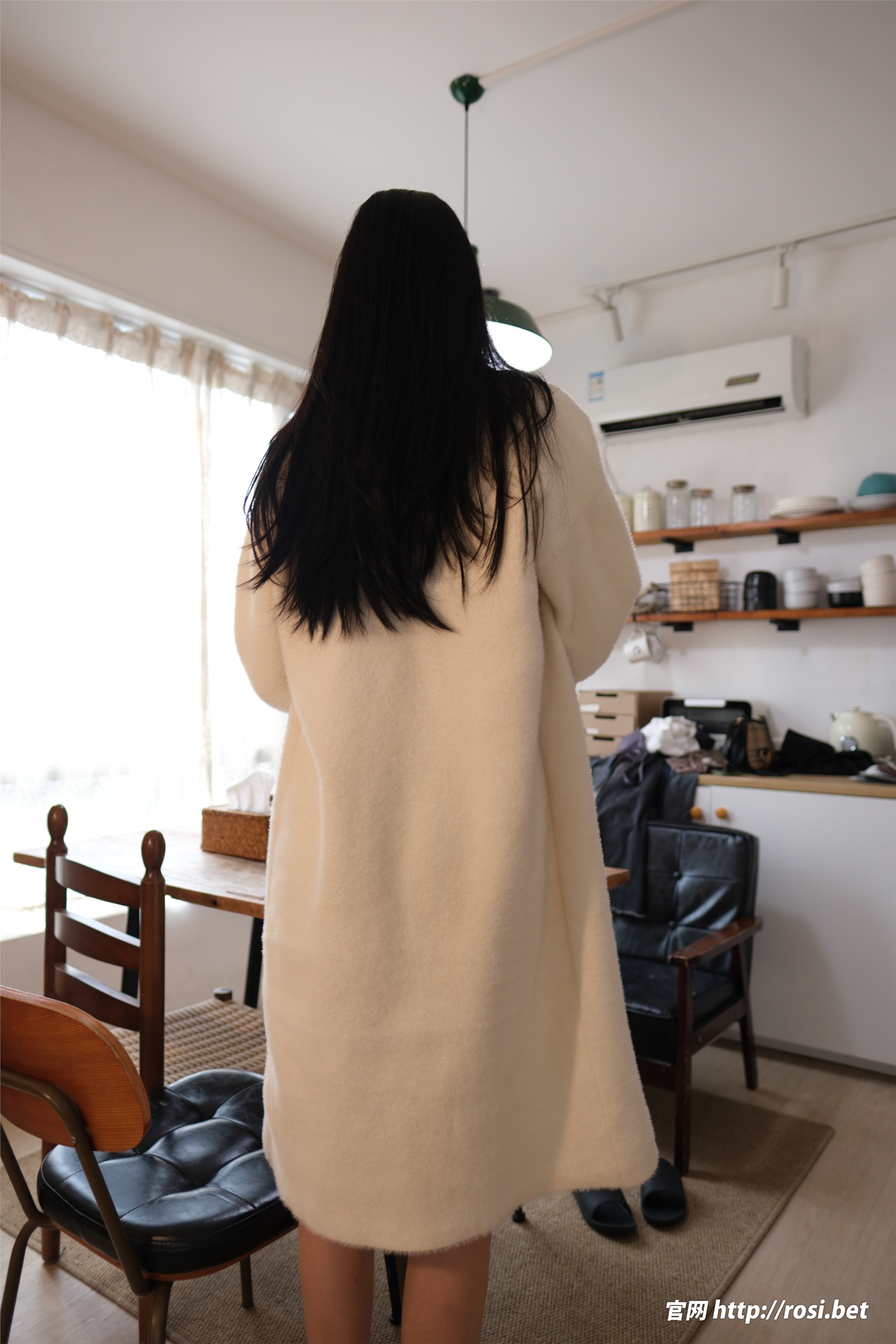 ROSI写真 2025.10.06 NO.5054